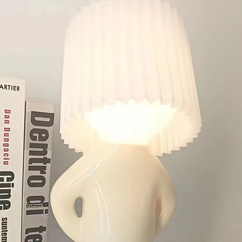 Moderne LED-Schreibtischlampe mit stilvollem Design