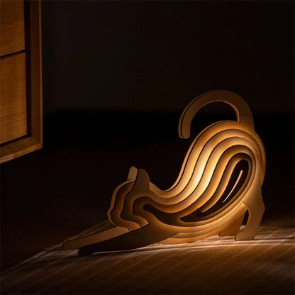Rustikale, handgefertigte Tierlampe aus Holz