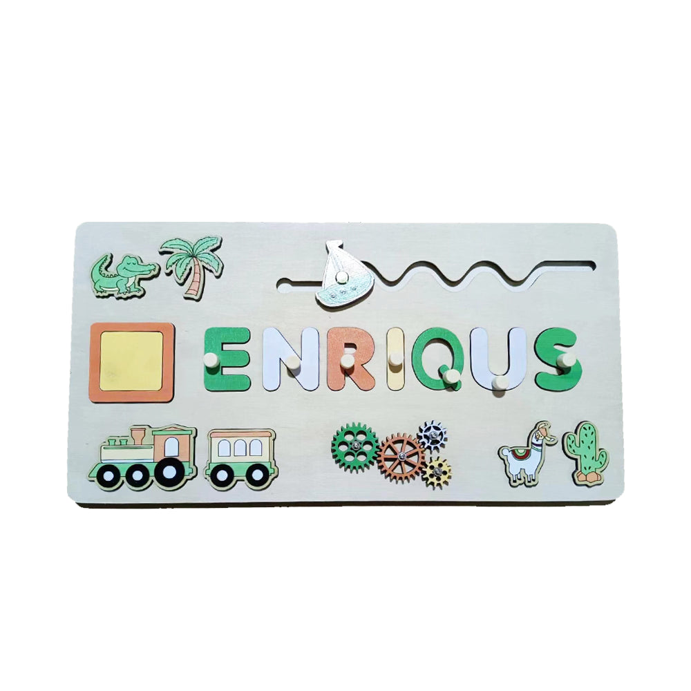 Individuell graviertes Namenspuzzle aus Holz