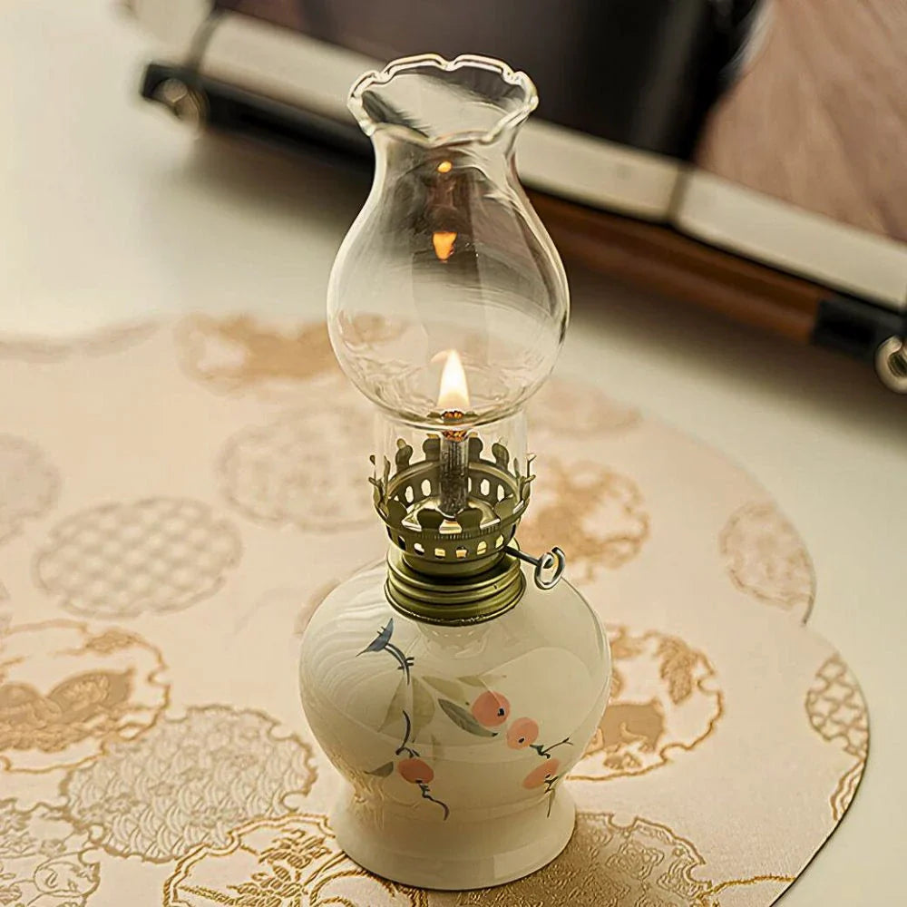 Öllampe für den Außenbereich mit warmem Licht