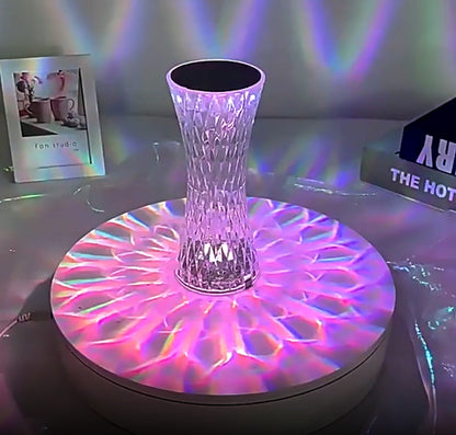 Romantische Nachttischlampe mit warmem Licht
