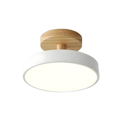 Schlanke, moderne LED-Deckenleuchte