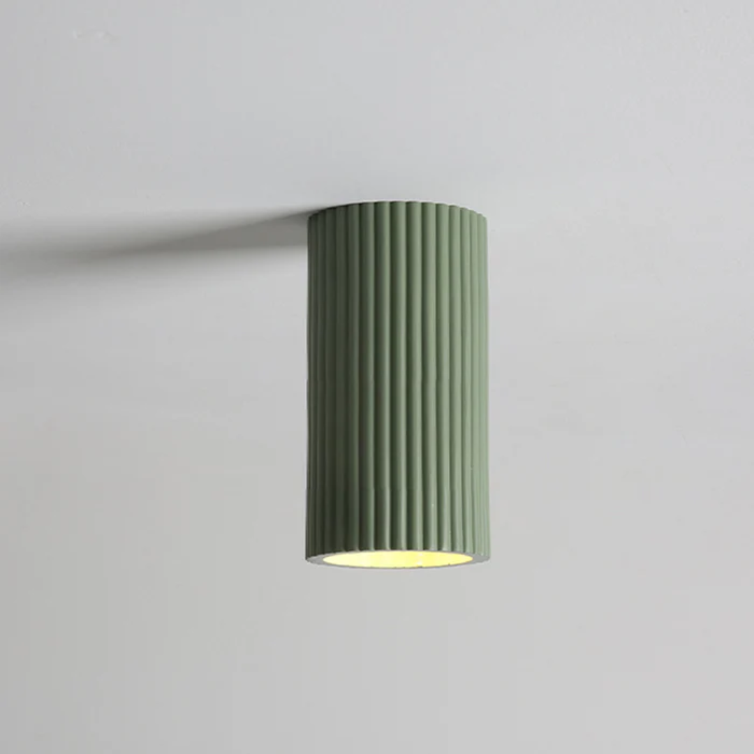 Schlichte, moderne Deckenleuchte