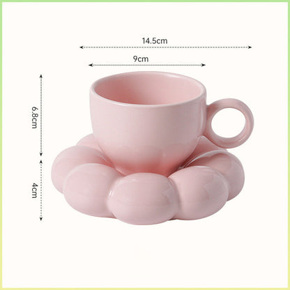Rustikales Kaffeetassen-Set im Landhausstil mit Blumenmuster