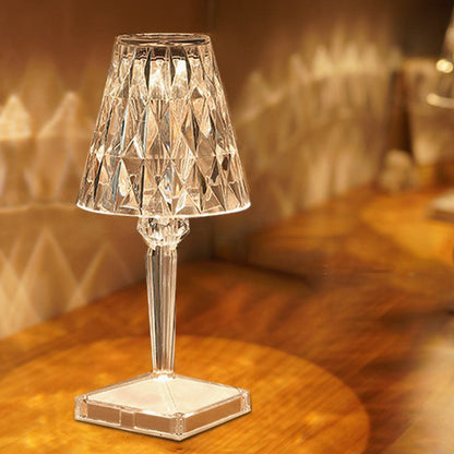 Romantische Nachttischlampe mit warmem Licht