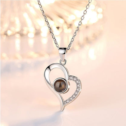 Romantische Herzkette mit der Aufschrift „Ich liebe dich“