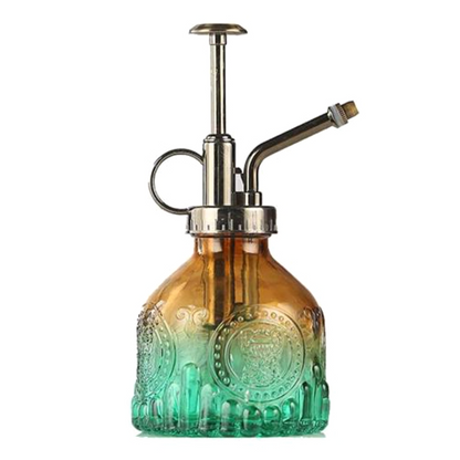 Pflanzsprühflasche aus Glas im Retro-Stil