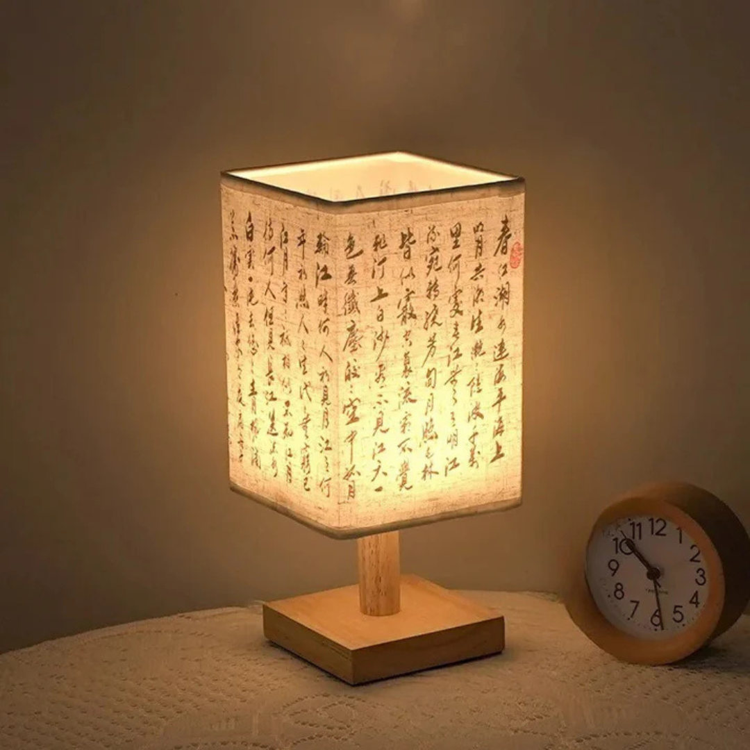 Elegante, moderne LED-Schreibtischlampe