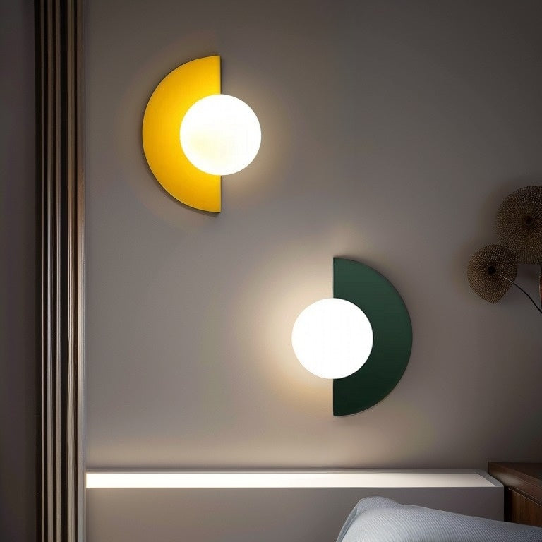 Round Half Moon Wall Lamp - Halri