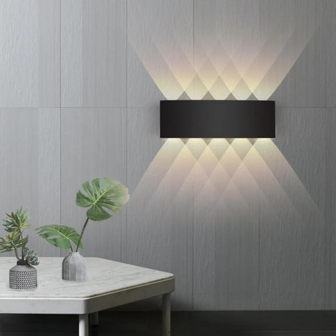 Helle LED-Außenwandleuchte