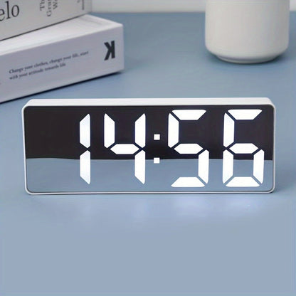 Smart Wake Up Clock with Sunrise Simulation Display