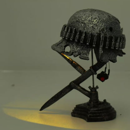 Retro-Schreibtischlampe in Helmform aus Metall – Klassische Vintage-Beleuchtung für Ihr Zuhause