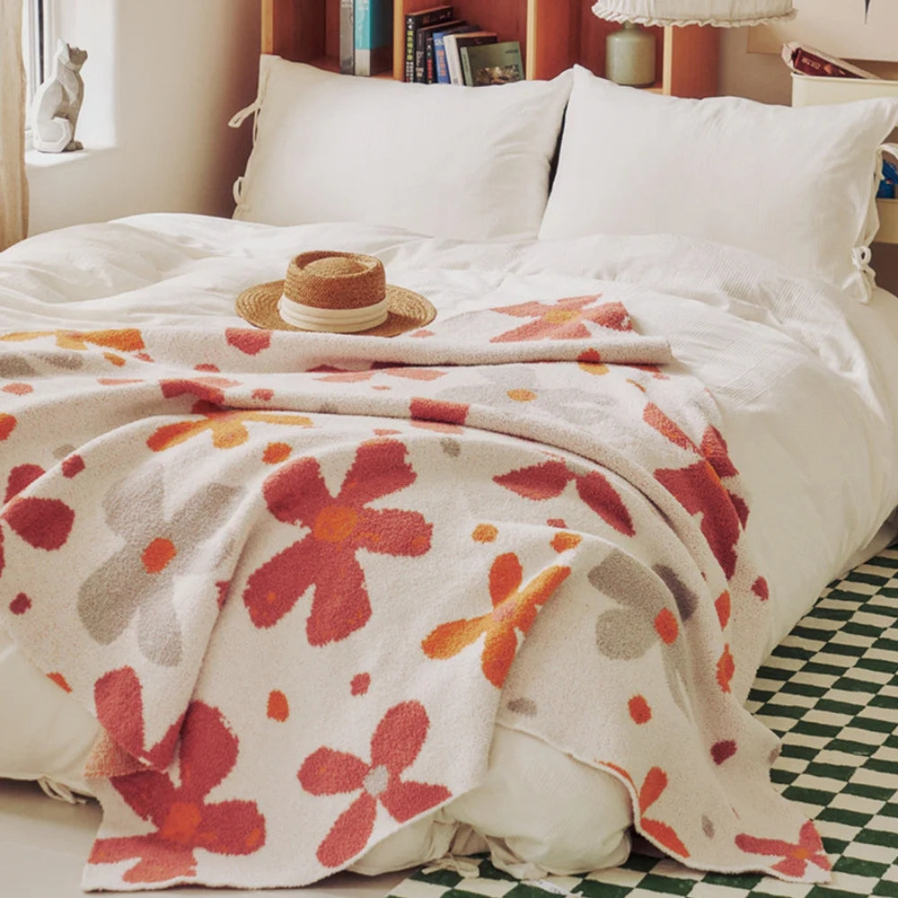 Plush Floral Blanket - Soft Lightweight Throw - Halri