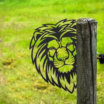 Rustikale Gartendekoration aus Metall im Landhausstil