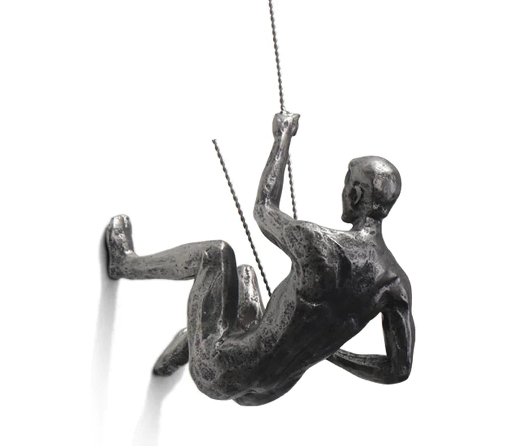 Moderne Harz-Wandskulptur