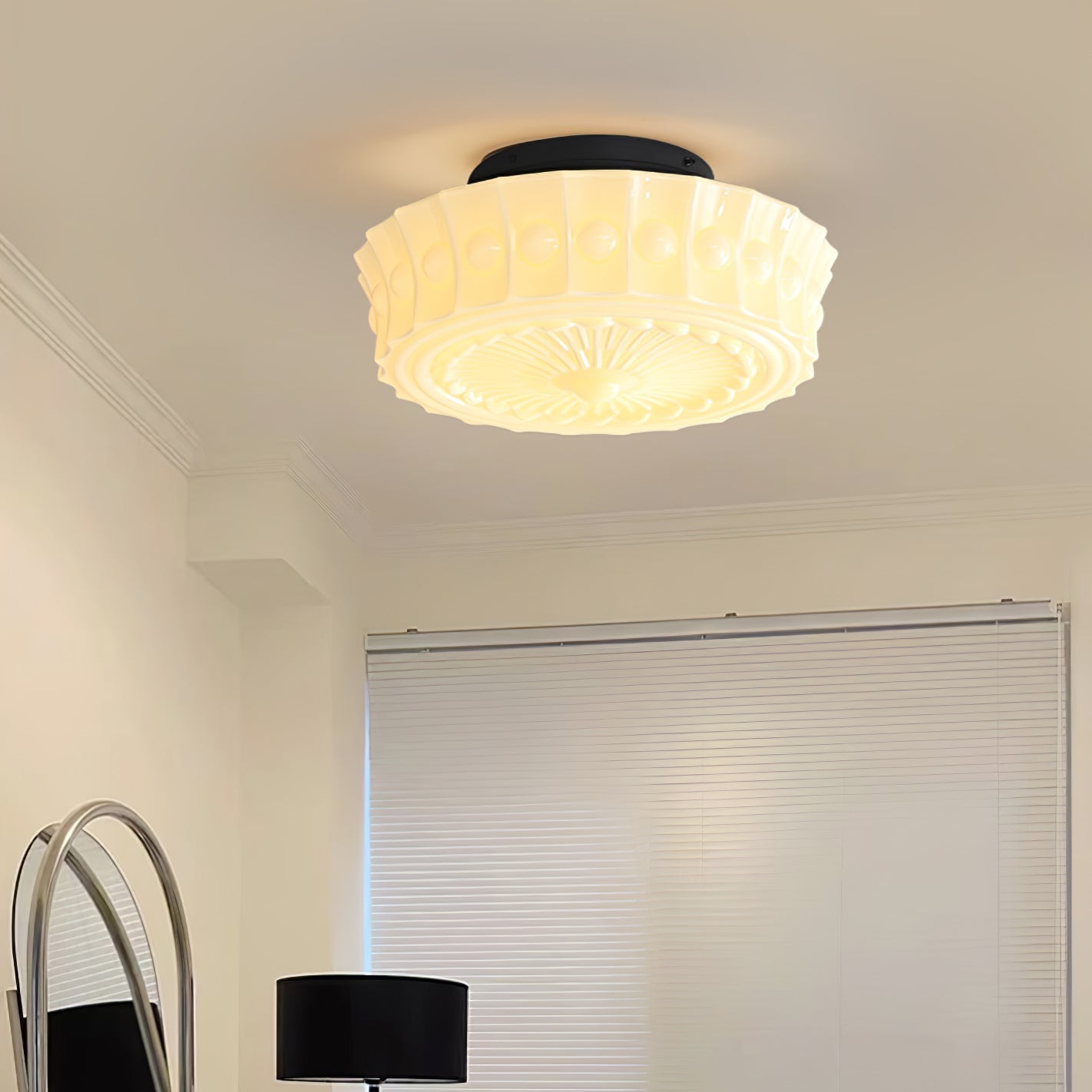 Classic Antique Glass Dome Lamp