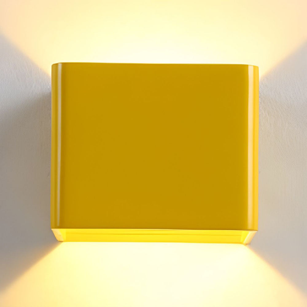 Schlanke LED-Wandleuchte, modernes weißes Finish