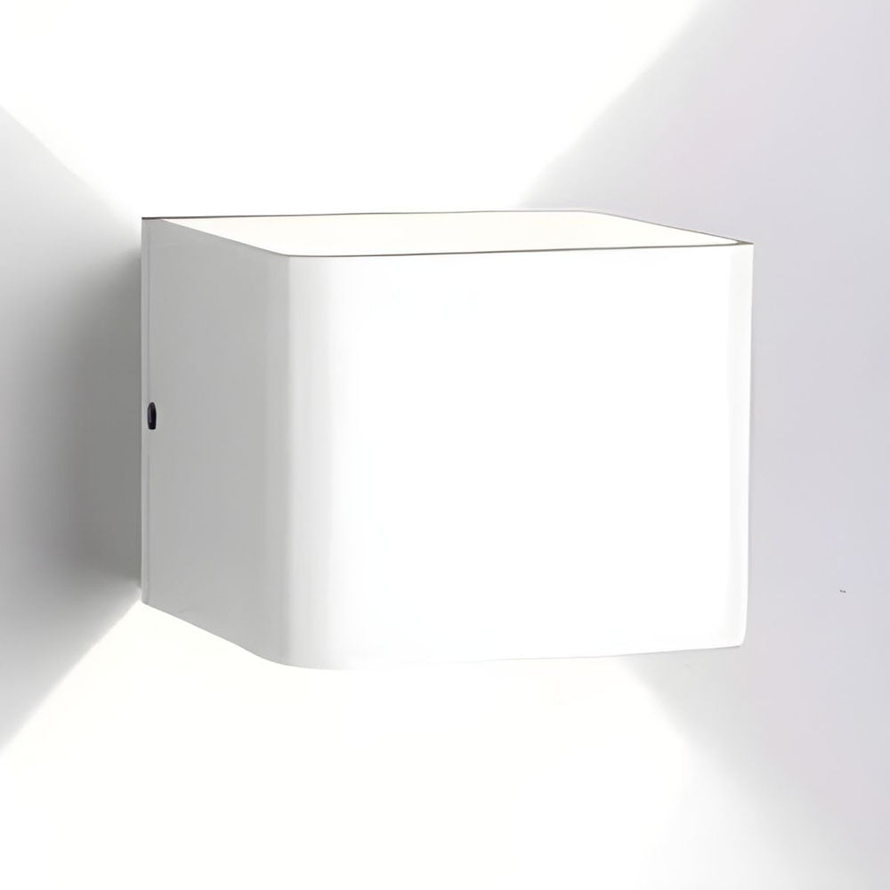 Schlanke LED-Wandleuchte, modernes weißes Finish