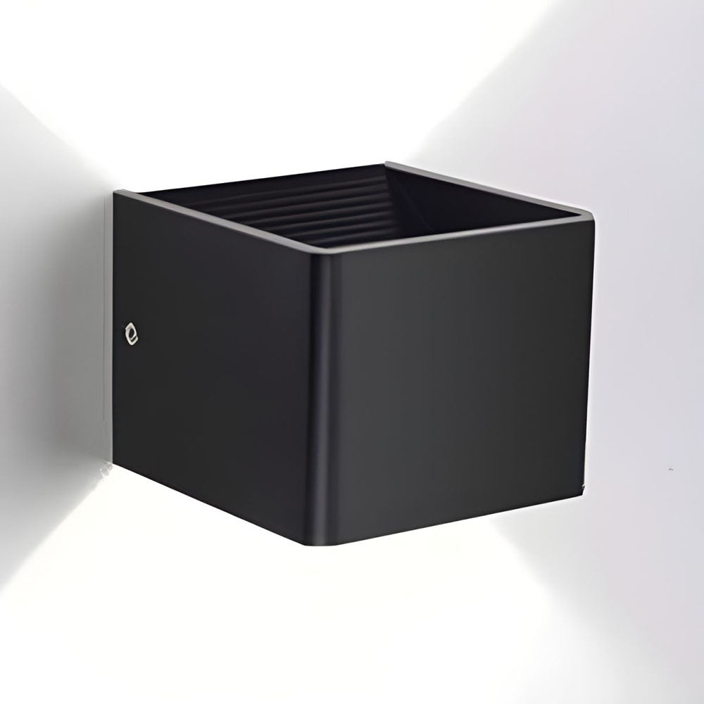 Schlanke LED-Wandleuchte, modernes weißes Finish