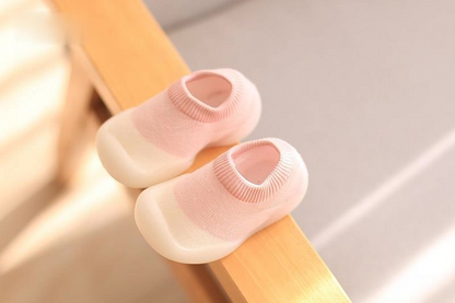 Weiche Babyschuhe für Laufanfänger – leicht und rutschfest