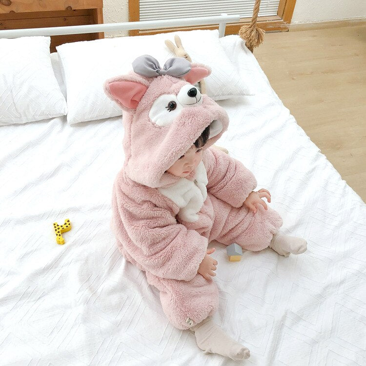 Niedlicher Plüschtier-Einteiler für Babys