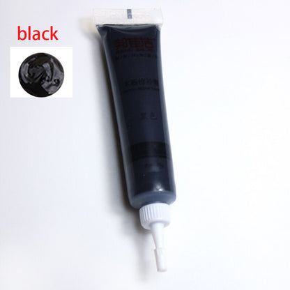 Schnelle Reparatur von Möbeln – Zauberpaste