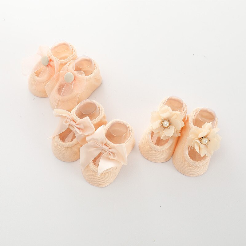 Entzückende koreanische Babysocken 