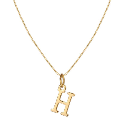 Schlichte Halskette mit Initialenanhänger aus 14-karätigem Gold