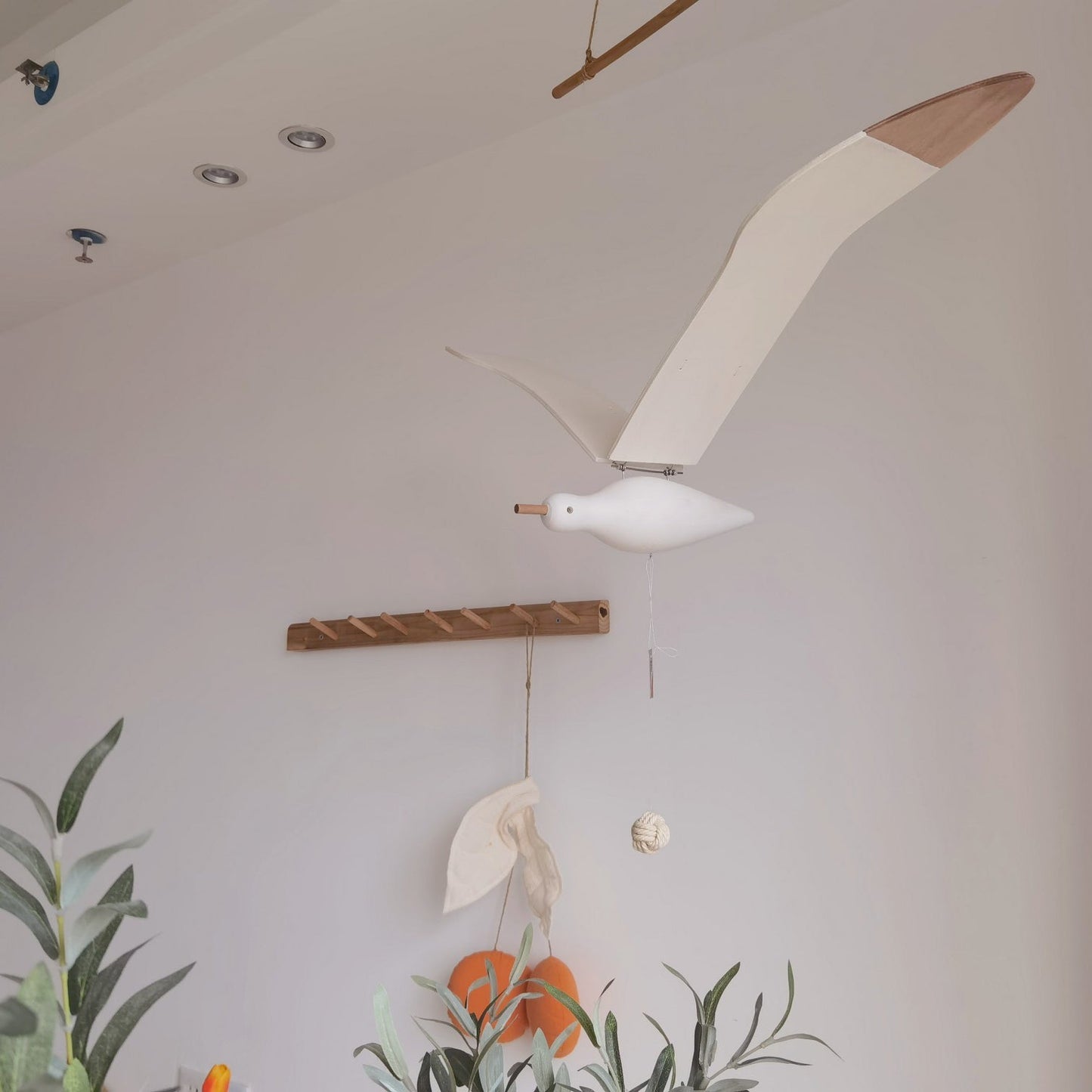 Beachy Wooden Seagull Decor Ornament