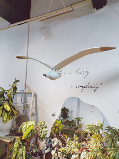 Beachy Wooden Seagull Decor Ornament
