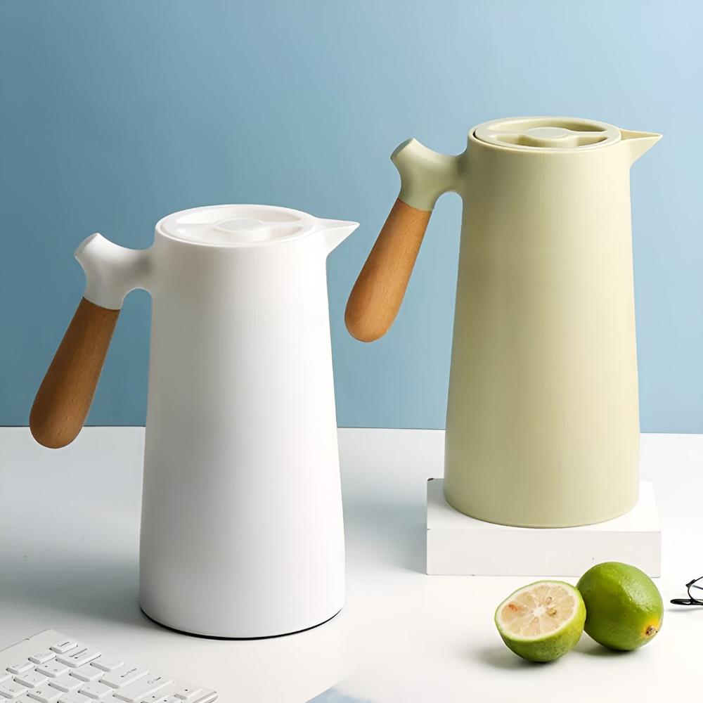 Insulated Carafe with Wooden Handle – 1L Vacuum-Sealed Beverage Dispenser 7