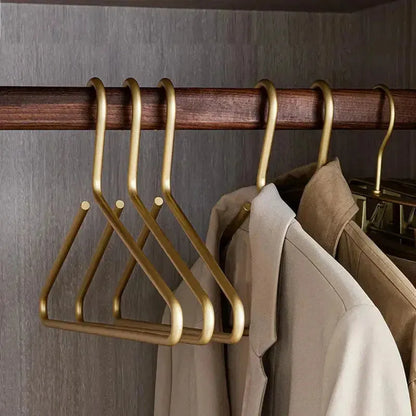 Premium Wooden Suit Hanger Set of 5 - Halri