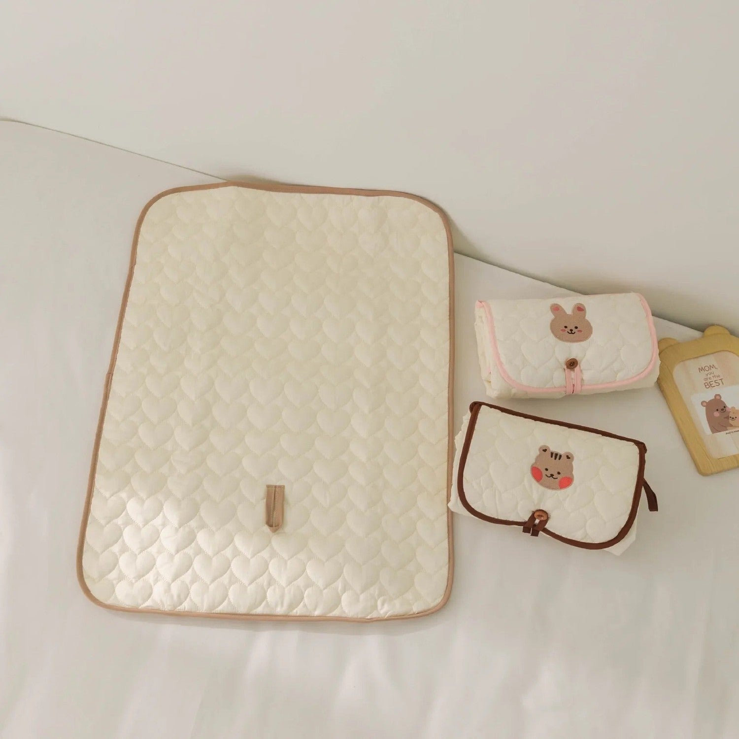 Portable Diaper Changing Pad, Foldable and Waterproof