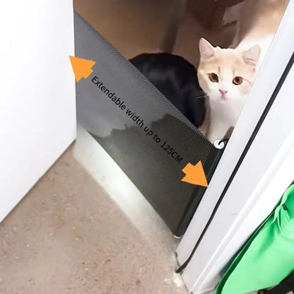 Retractable Mesh Pet Gate for Doorways and Hallways