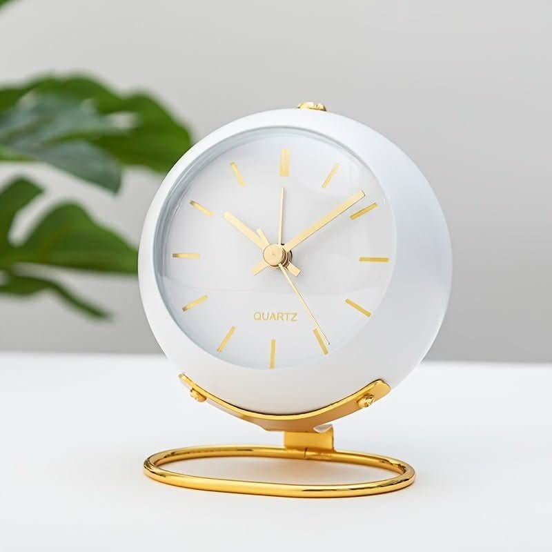 Retro Analogue Alarm Clock with Silent Movement and Night Lamp – Vintage Metal Design, Compact Size, Reliable Alarm Function 6