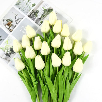 Wunderschönes künstliches Tulpen-Blumenarrangement
