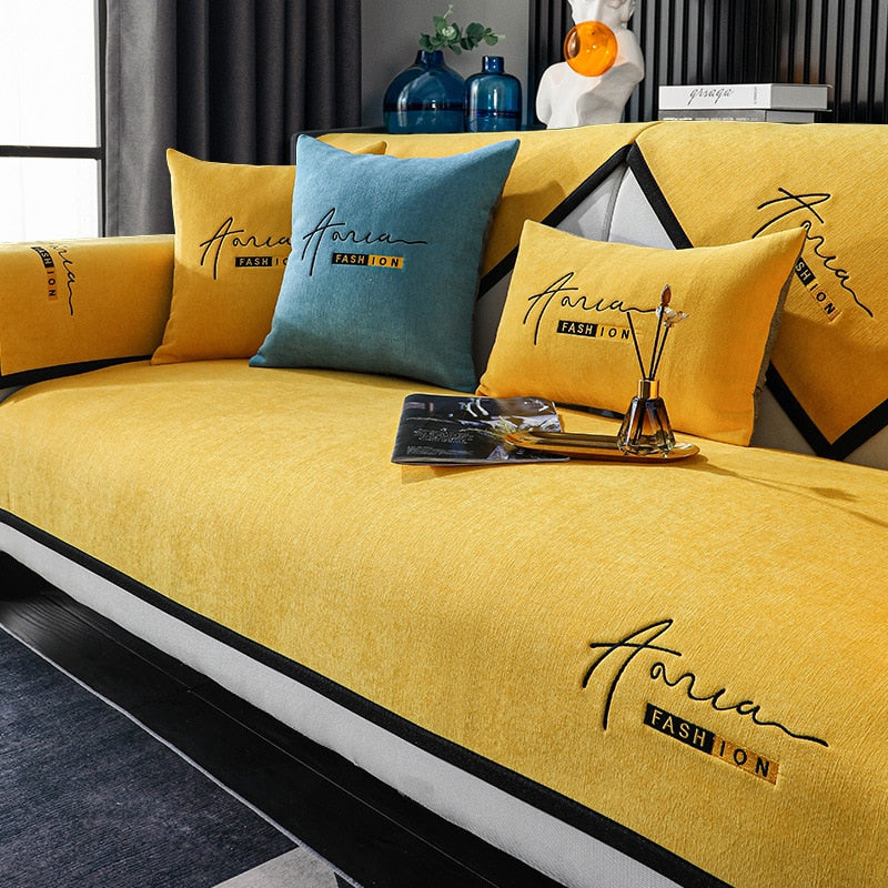 Halri | Wasserdichter Sofaschutz aus Kunstleder