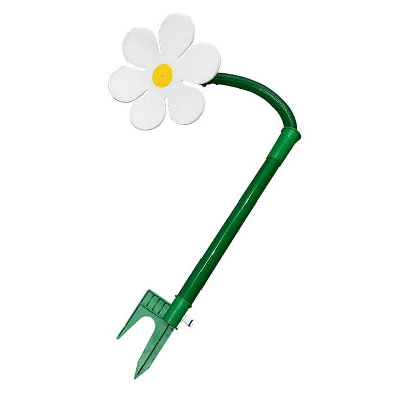 Farbenfroher, solarbetriebener Rasensprenger