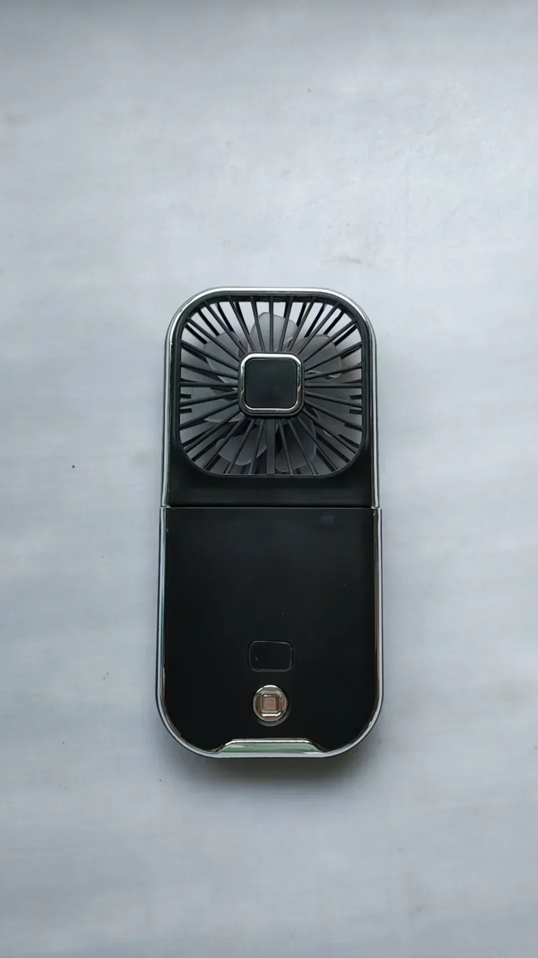 Portable Mini USB Rechargeable Desk Fan - Halri