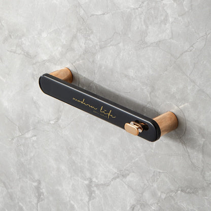 Schmaler, wandmontierter Handtuchhalter fürs Badezimmer