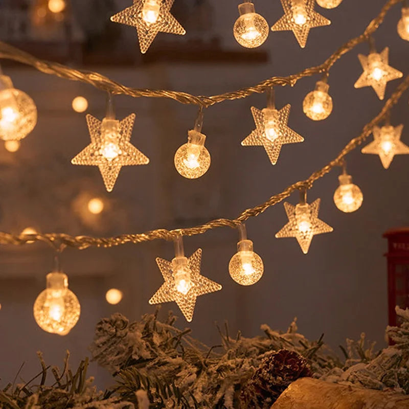 Bunte LED-Lichterketten für den Weihnachtsbaum