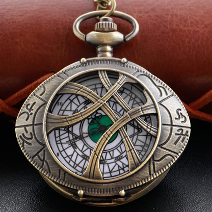 Vintage-inspirierter Steampunk-Taschenuhr-Anhänger 