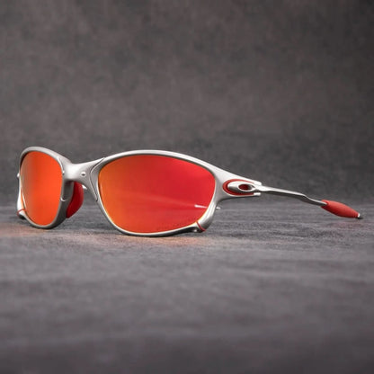 Polarisierte Sonnenbrille für klare Sicht am Tag