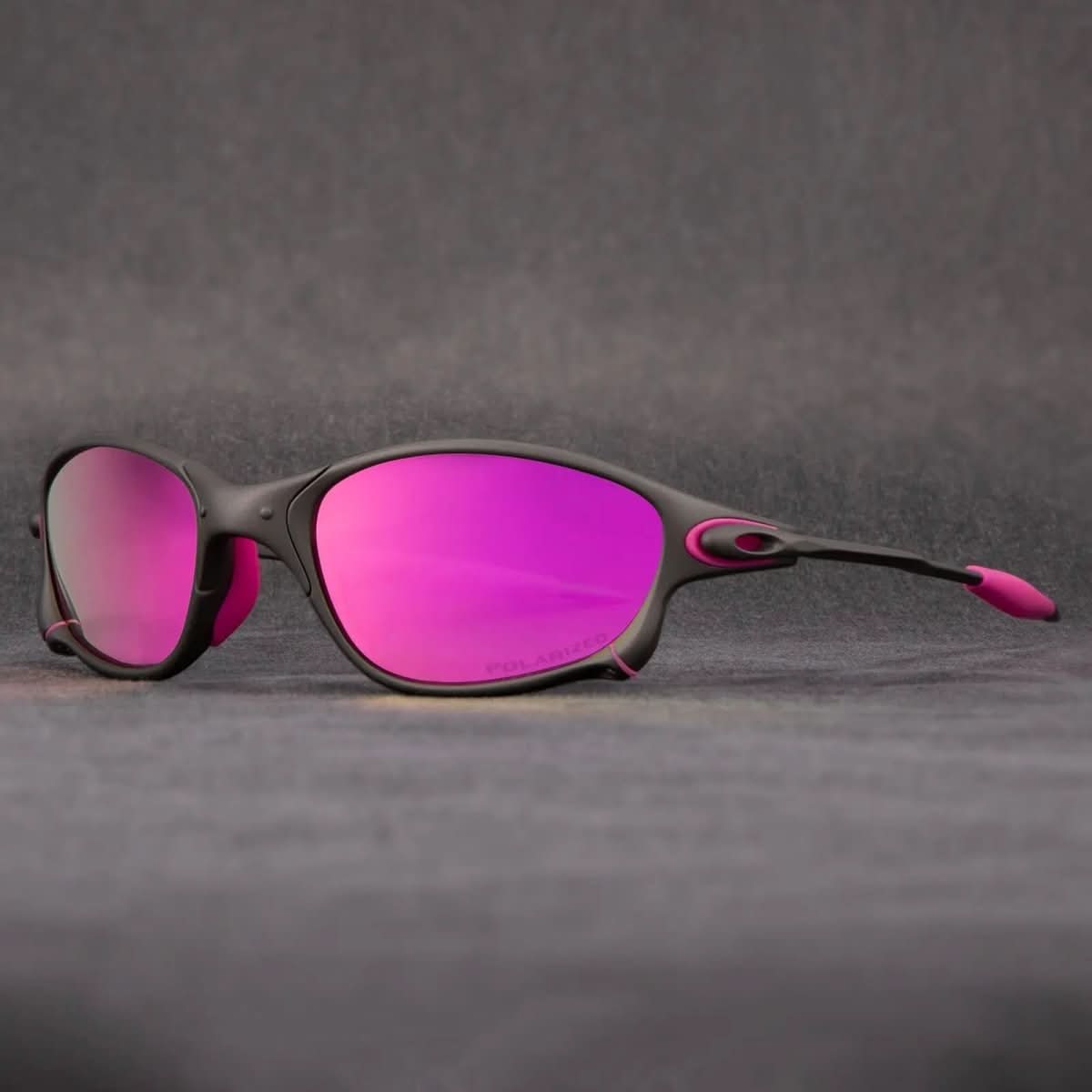 Polarisierte Sonnenbrille für klare Sicht am Tag