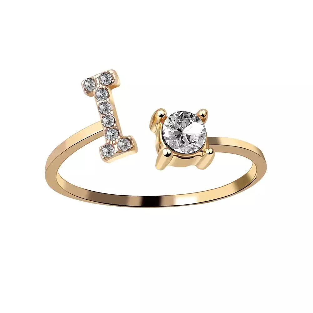 Personalisierter, zarter Diamantring mit Initialen