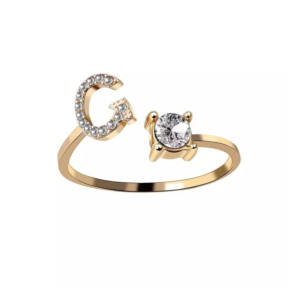 Personalisierter, zarter Diamantring mit Initialen
