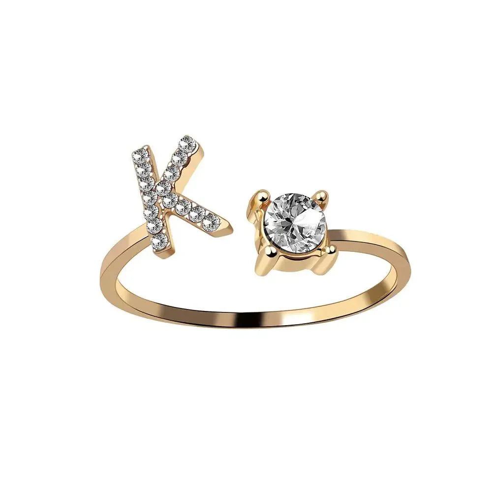Personalisierter, zarter Diamantring mit Initialen