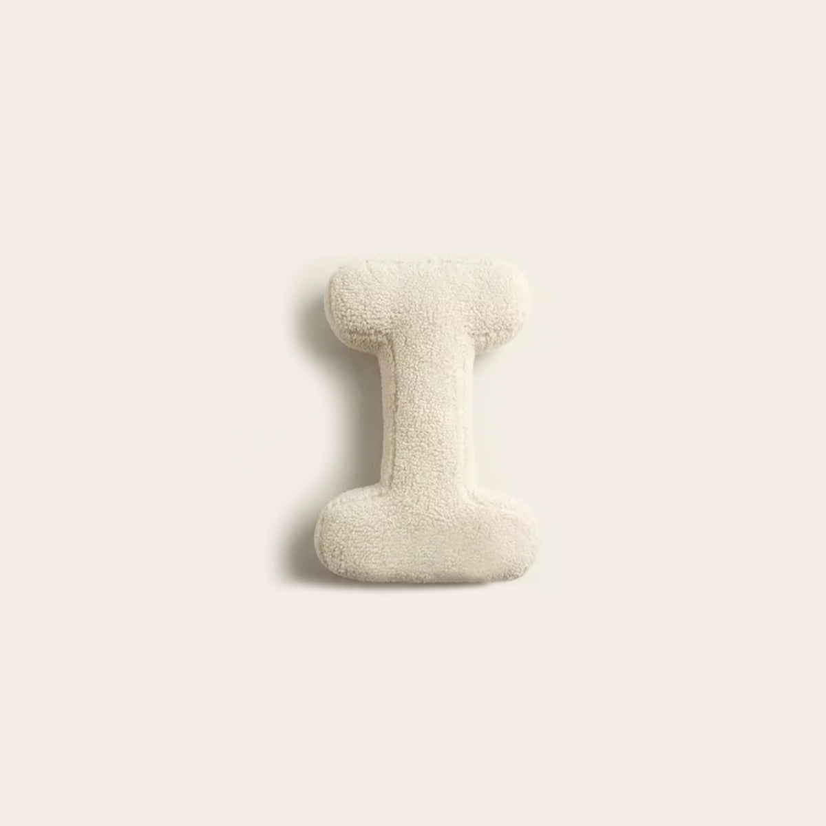 Buntes Alphabet-Kissen als Dekoration