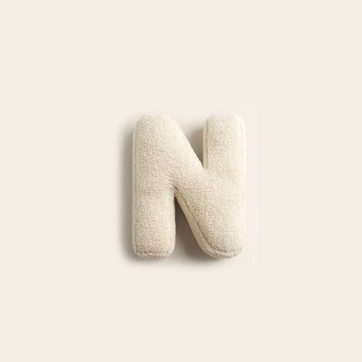 Buntes Alphabet-Kissen als Dekoration