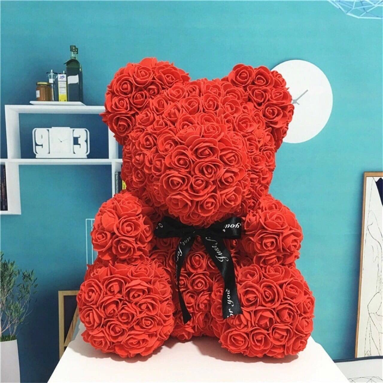 Süßer rosa Plüschteddybär